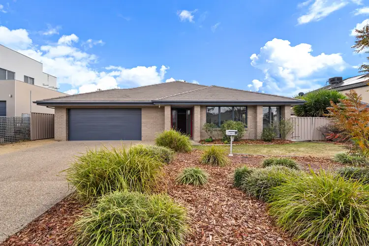 10 Broomfield Street, Mckellar ACT 2617