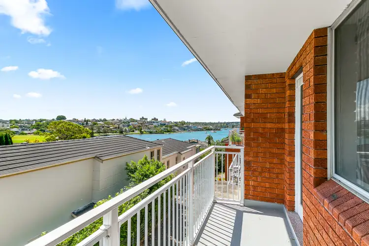 12/11-13 Bay Road, Russell Lea NSW 2046