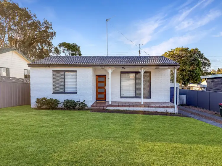 13 MacKay Drive, Tumbi Umbi NSW 2261