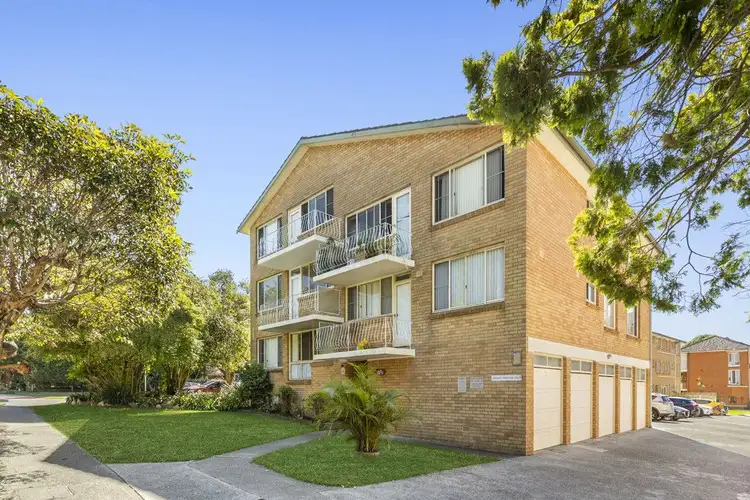 Second view of Homely house listing, 2/1 Lismore Avenue, Dee Why NSW 2099