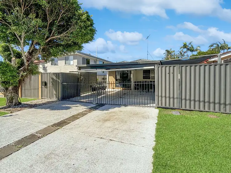 43 Shanahan Street, Redland Bay QLD 4165