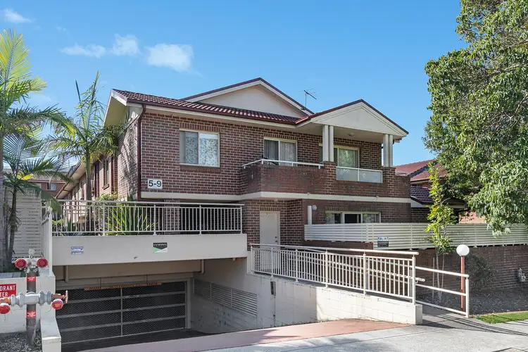 2/5-9 Hill Street, Campsie NSW 2194