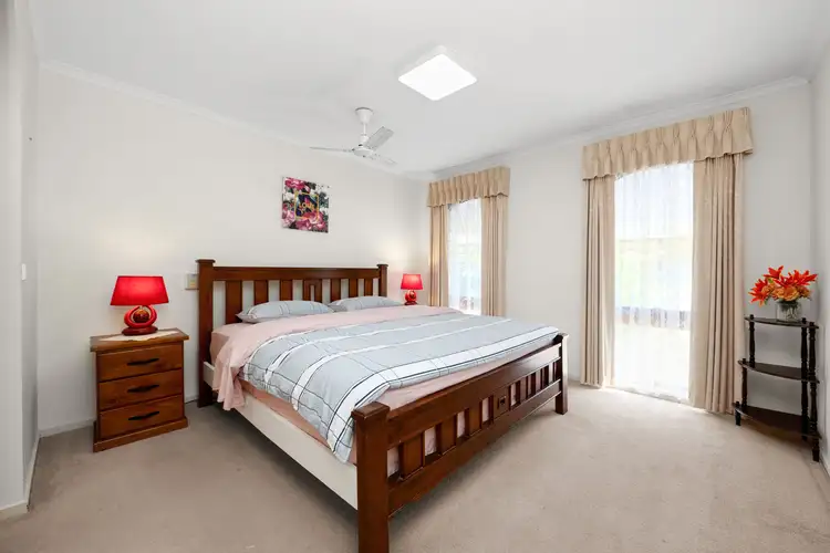 Seventh view of Homely house listing, 7 Lambruk Court, Kennington VIC 3550