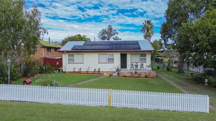 8 Elizabeth Street, Warwick QLD 4370