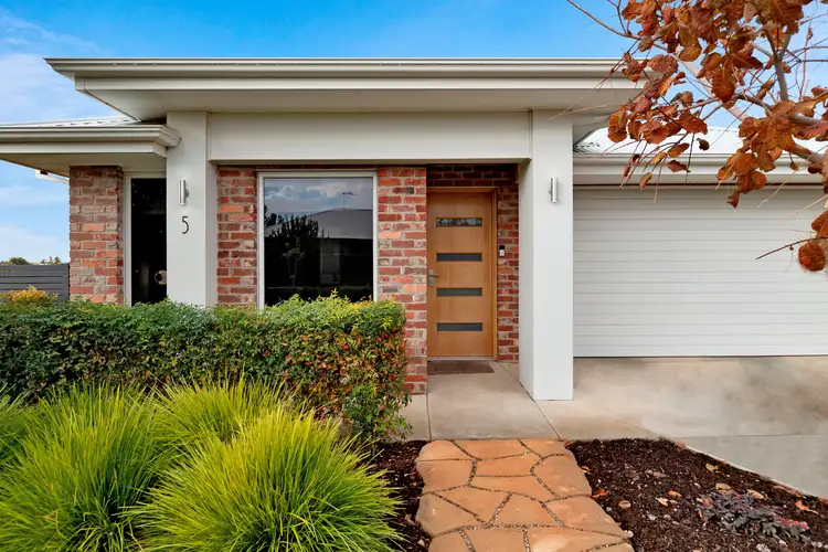 Second view of Homely house listing, 5 Redwood Drive, Mildura VIC 3500