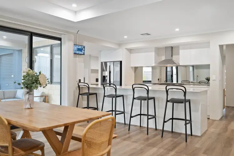 Second view of Homely house listing, 15 Miramar Loop, Baldivis WA 6171