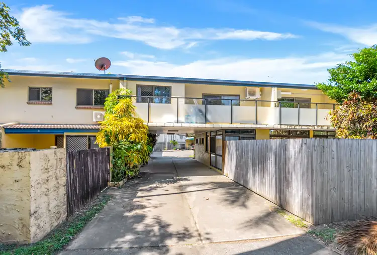 1/22-24 Palm Street, Holloways Beach QLD 4878