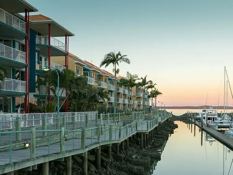 35/17 Buccaneer Avenue (Great Sandy Straits Marina Resort), Urangan QLD 4655