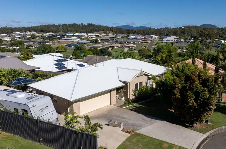 10 Managers Court, Jones Hill QLD 4570
