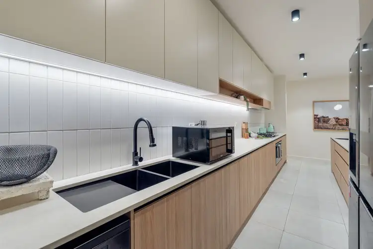 Seventh view of Homely house listing, 22 Xenolith Drive, Craigieburn VIC 3064