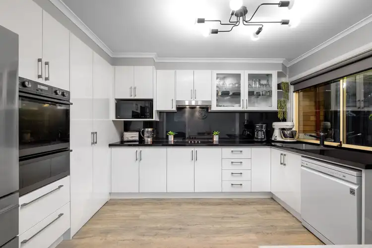 Fourth view of Homely house listing, 2 Polwarth Close, Bradbury NSW 2560