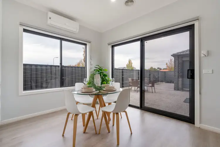 Seventh view of Homely house listing, 1 Oregan Way, Roxburgh Park VIC 3064