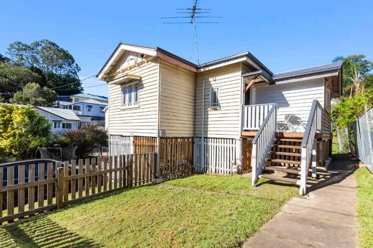 17 Whitta Street, Red Hill QLD 4059