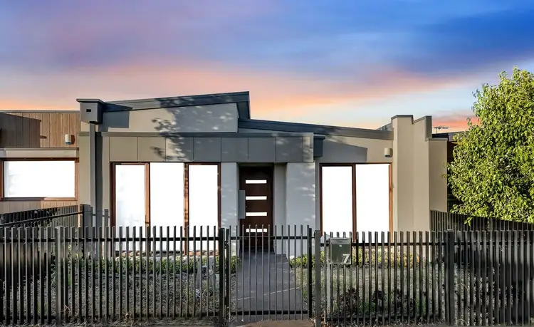 7 Wandana Walk, Truganina VIC 3029