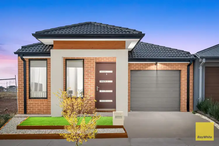 104 Highline Boulevard, Truganina VIC 3029