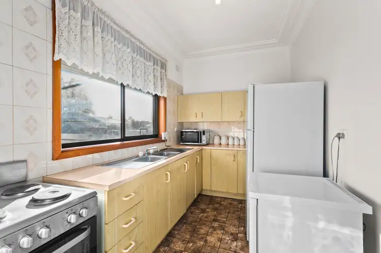 Fifth view of Homely house listing, 302 Shellharbour Road, Barrack Heights NSW 2528