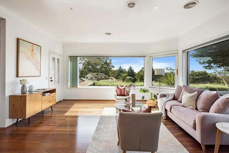 2/10 Alicudi Avenue, Frankston South VIC 3199