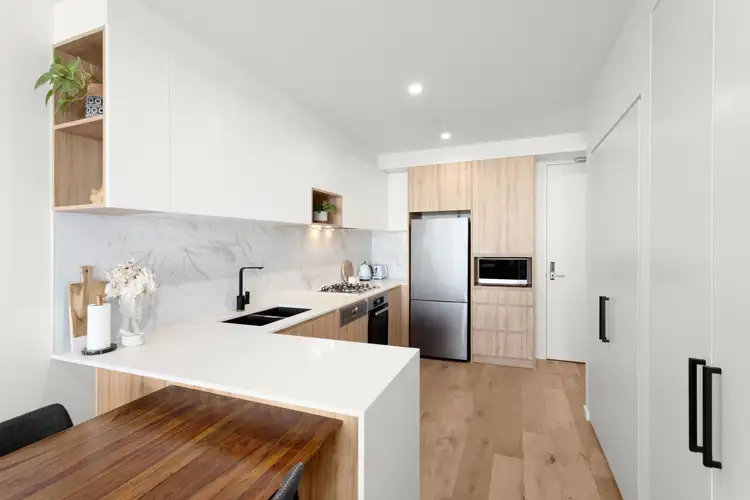 211/8 Elliott Avenue, Carnegie VIC 3163