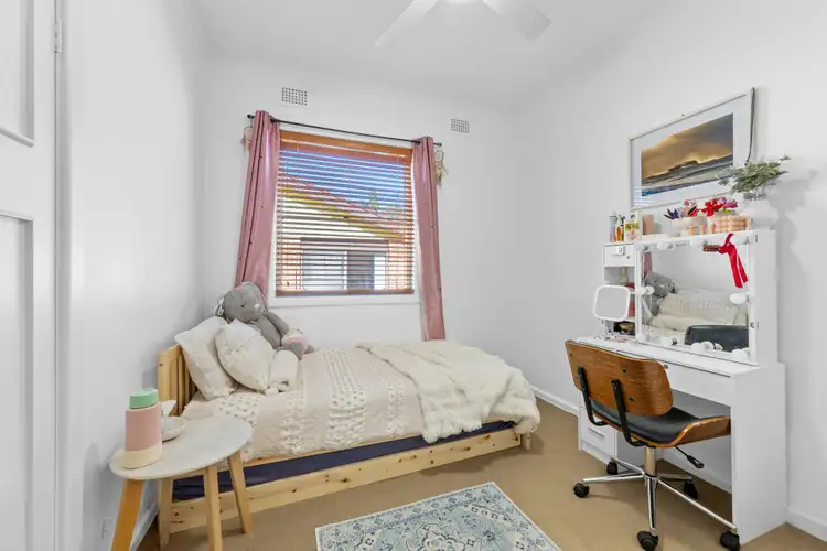 Sixth view of Homely house listing, 8 Woolana Avenue, Budgewoi NSW 2262