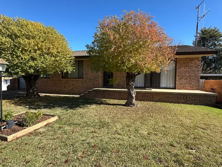 1 Mona Street, Forbes NSW 2871