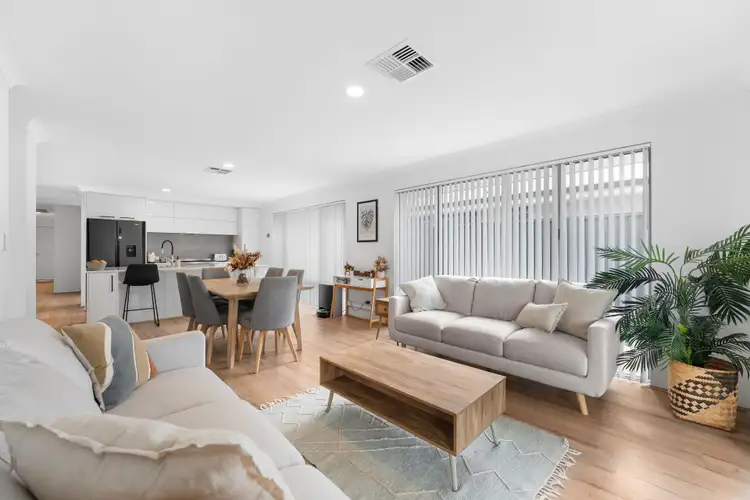 11 Burbank Road, Baldivis WA 6171