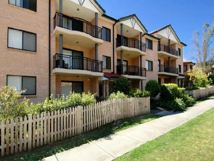4/2-14 Pacific Highway, Roseville NSW 2069