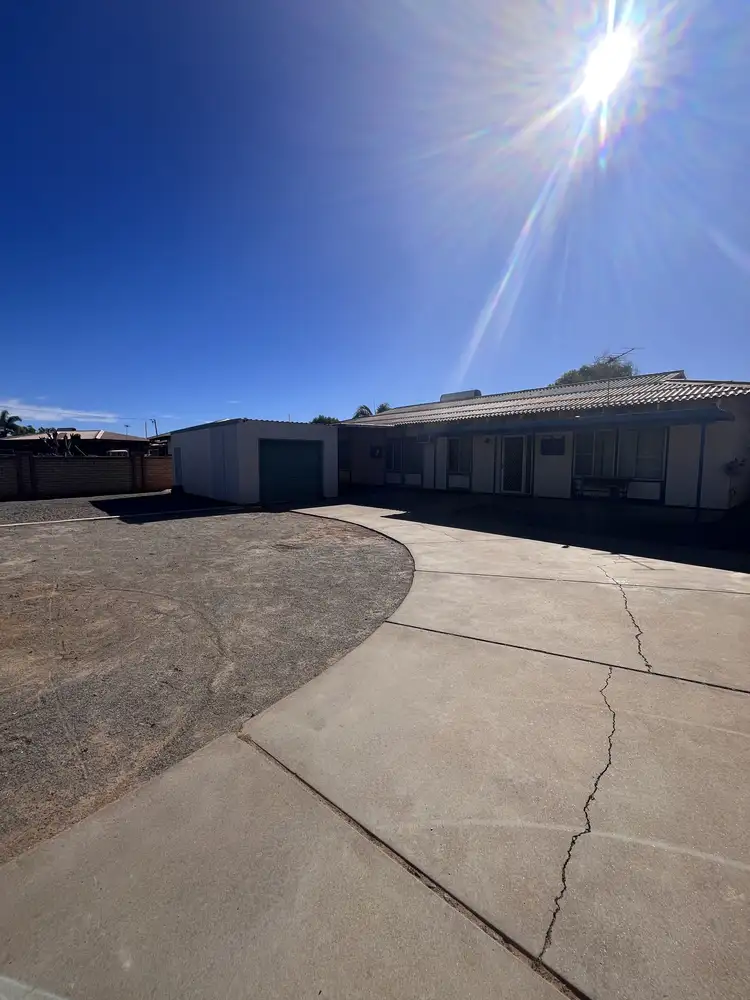 7 Morgan Way, Carnarvon WA 6701