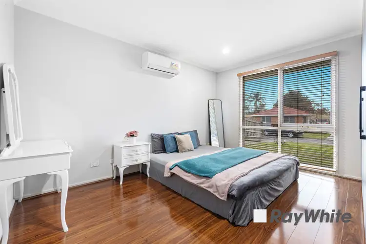 Sixth view of Homely unit listing, 1/10 Valda Court, Cranbourne VIC 3977