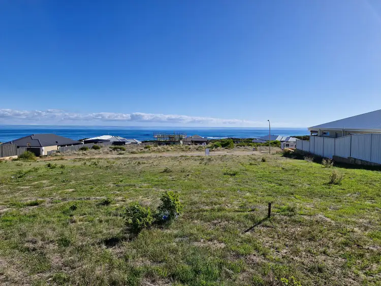 12 Grey Close, Dongara WA 6525