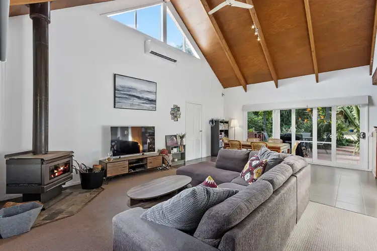 20 Toorak Road, Inverloch VIC 3996