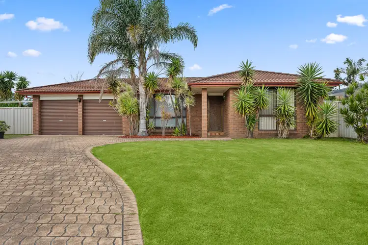 8 Decora Place, Albion Park Rail NSW 2527