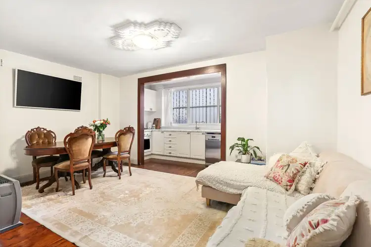 4/7 Greenknowe Avenue, Elizabeth Bay NSW 2011