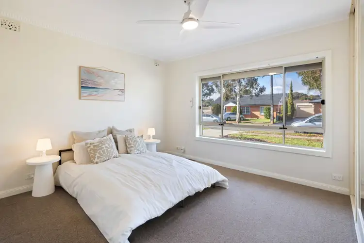 Sixth view of Homely house listing, 4 Curbur Avenue, Pooraka SA 5095