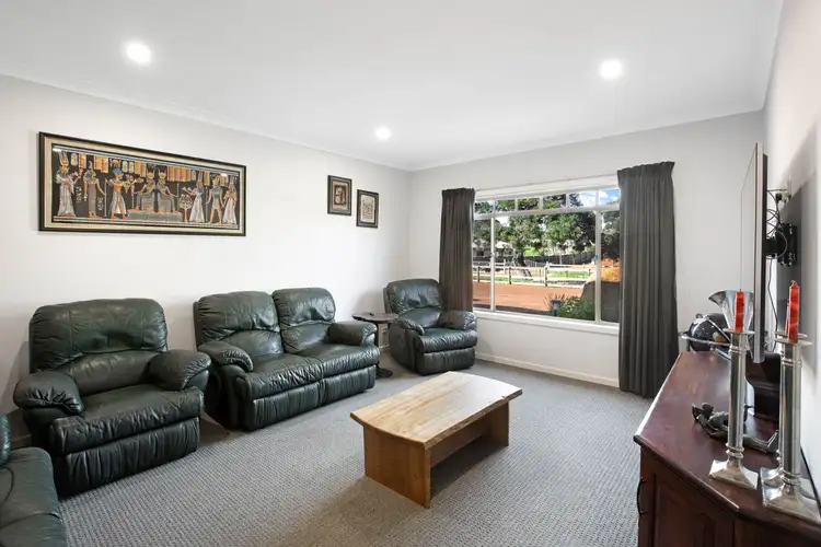 Seventh view of Homely house listing, 10 Lorikeet Way, Little Grove WA 6330