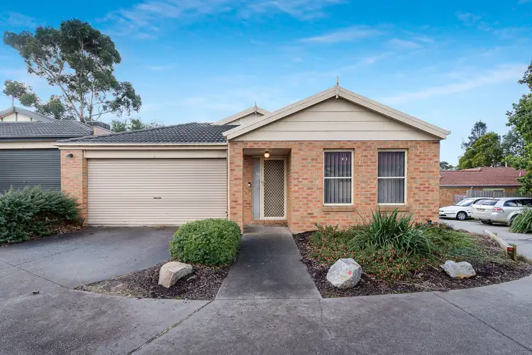 2/40 Army Road, Pakenham VIC 3810