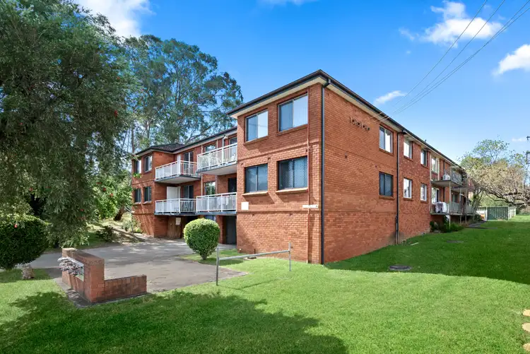 4/14 Railway Parade, Glenfield NSW 2167