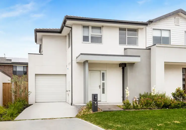 10 Hughes Lane, Officer VIC 3809
