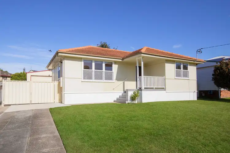 6 Teak Street, Gateshead NSW 2290