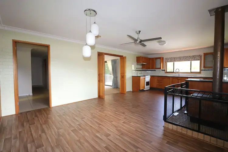 Fifth view of Homely house listing, 8 Cramsie Crescent, Glen Innes NSW 2370