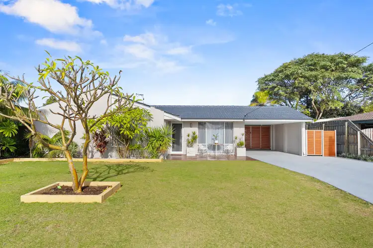 9 Leisure Way, Safety Bay WA 6169