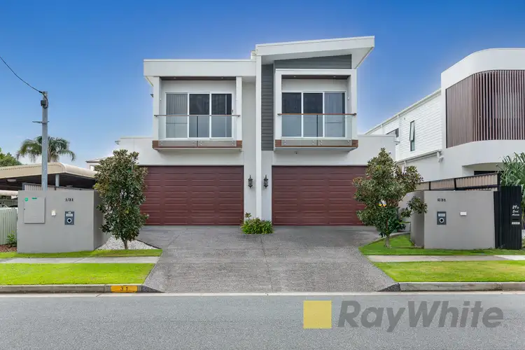 1/31 Errol Avenue, Paradise Point QLD 4216
