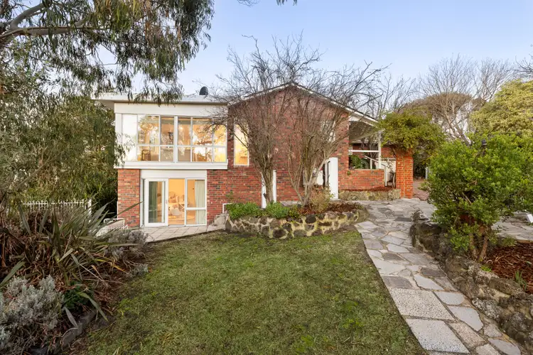24 Fenton Crescent, Frankston South VIC 3199