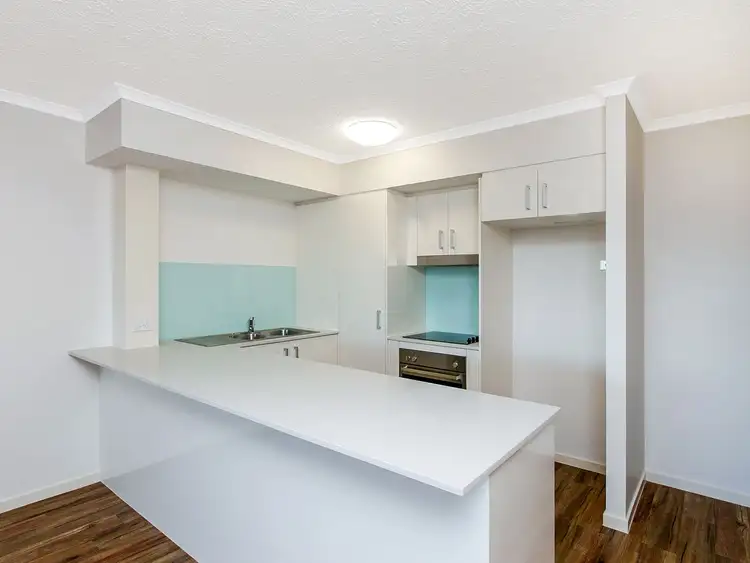 37/45-51 Regent Street, Woolloongabba QLD 4102
