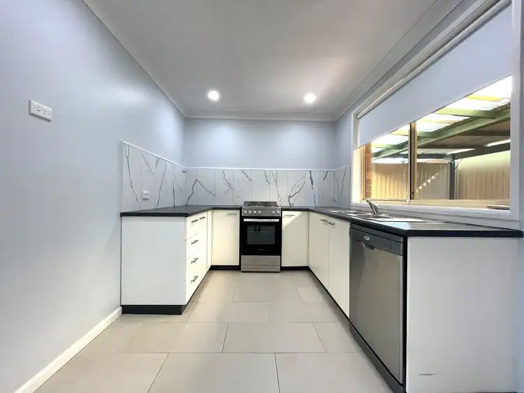 Fifth view of Homely house listing, 1/18 Colevile Place, Rosemeadow NSW 2560