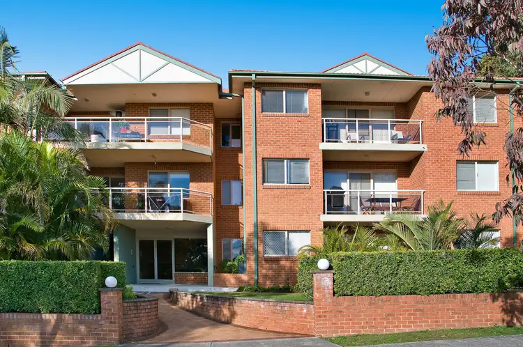 16/4-6 Vista Street, Caringbah NSW 2229