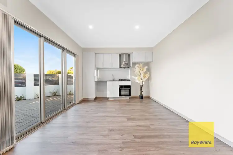 12 Sandon Road, Thornlie WA 6108