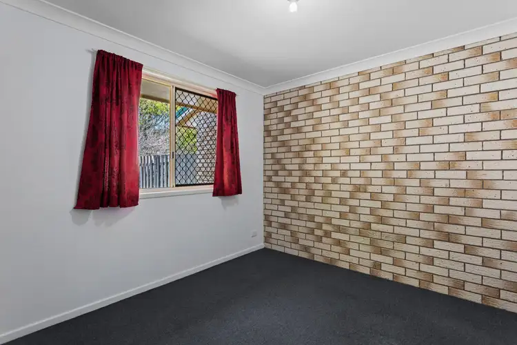 Fifth view of Homely house listing, 2/3 Grant Close, Oakey QLD 4401