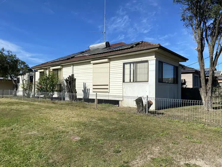 118 Bridge Street, Morisset NSW 2264