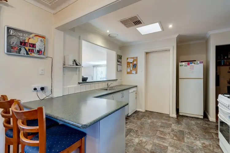 Sixth view of Homely house listing, 14 Rayfield Avenue, Craigieburn VIC 3064