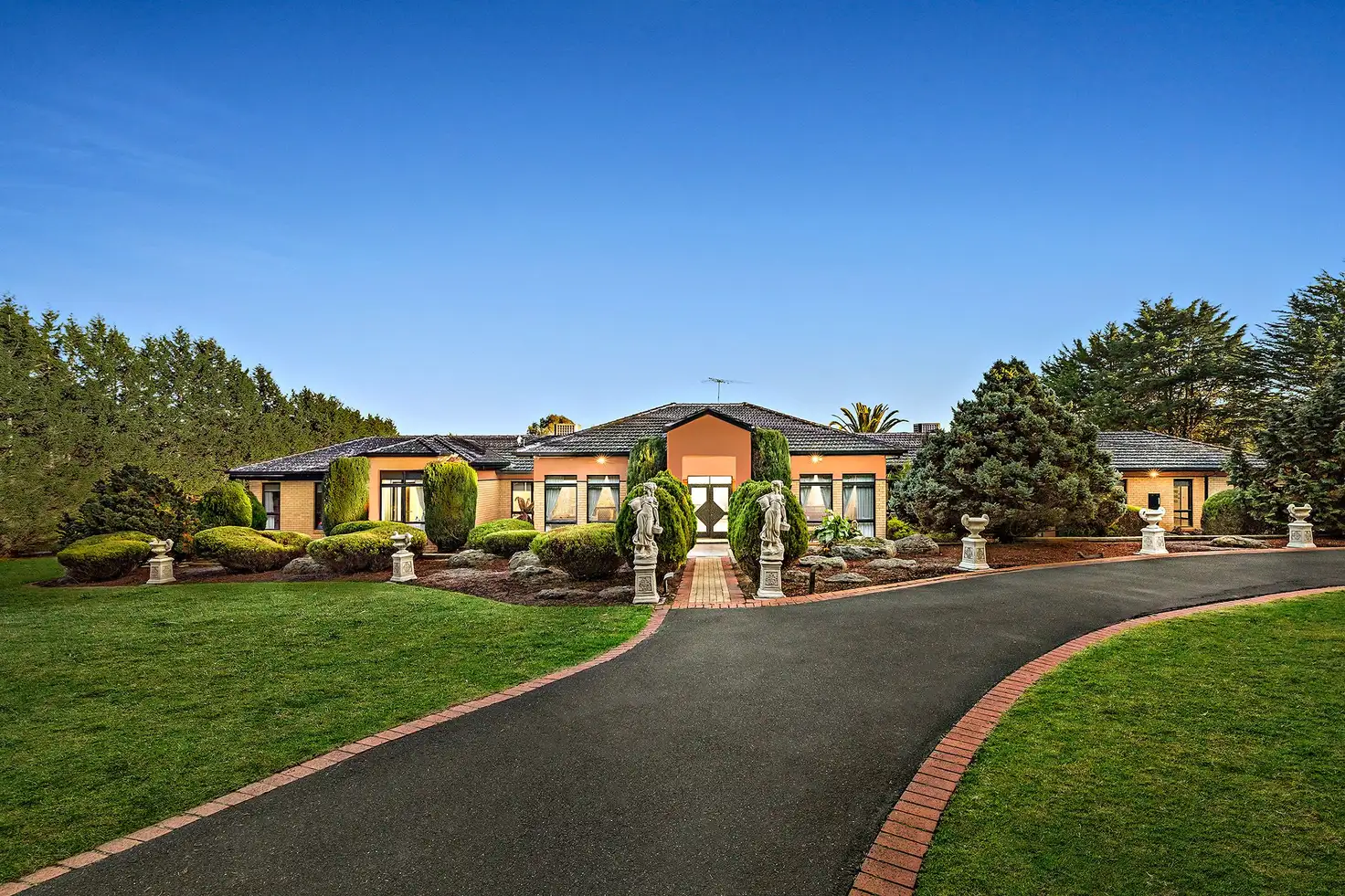 Main view of Homely house listing, 1 Jeffrey Drive, Yarrambat VIC 3091